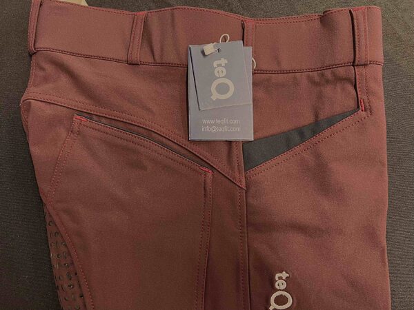 teQ Girls Breeches